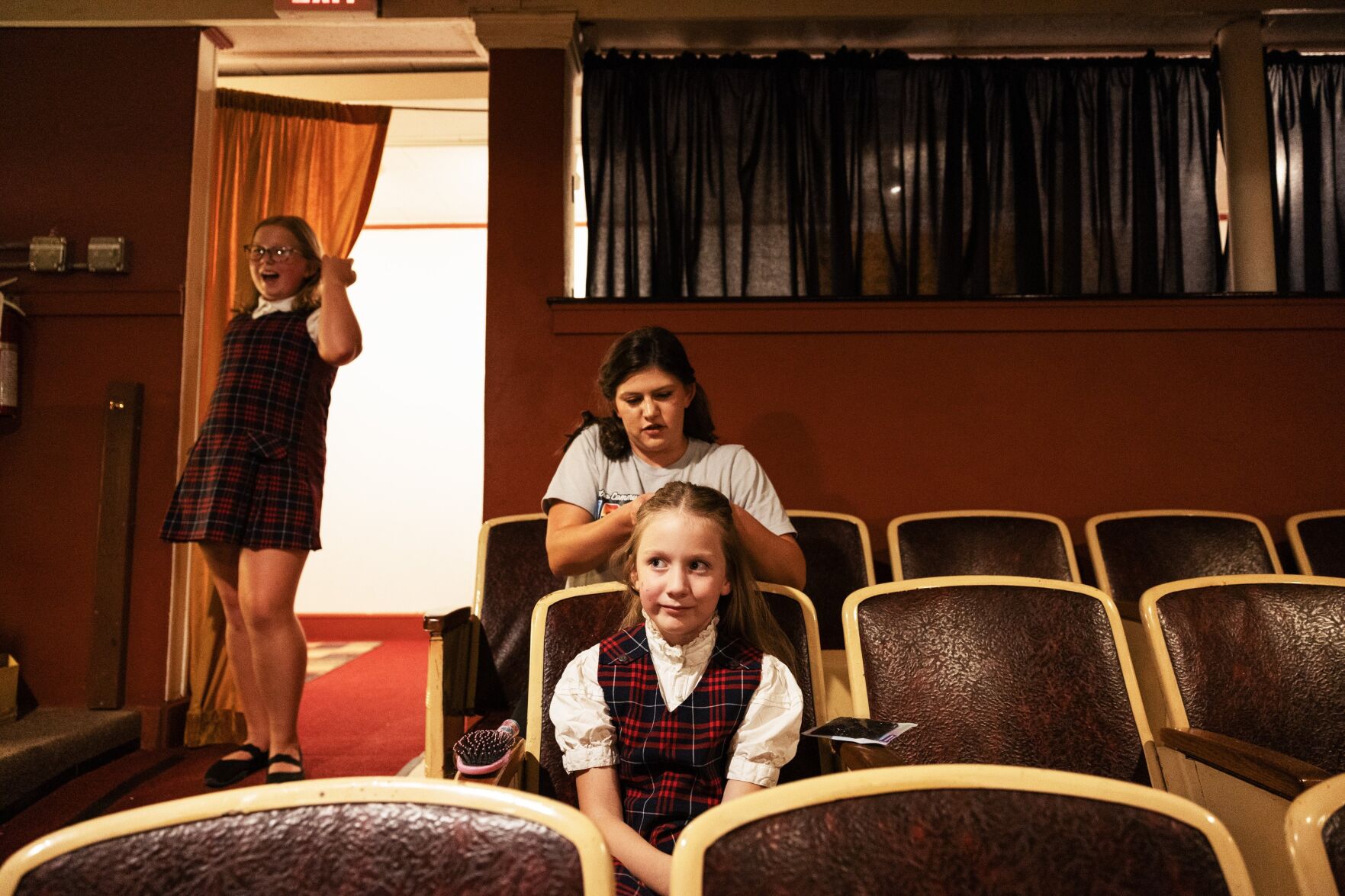 Theatre group breaks down urban and rural divides through performance arts